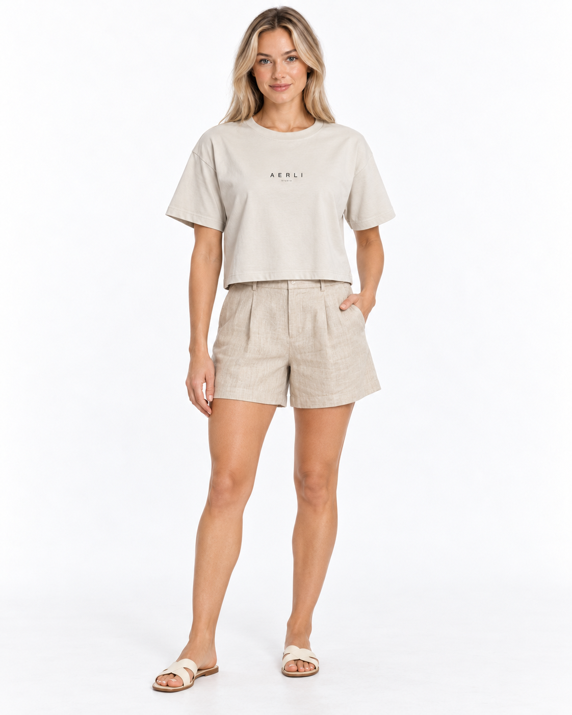 AERLI Studio Essentials Crop Tee - Dune / Black